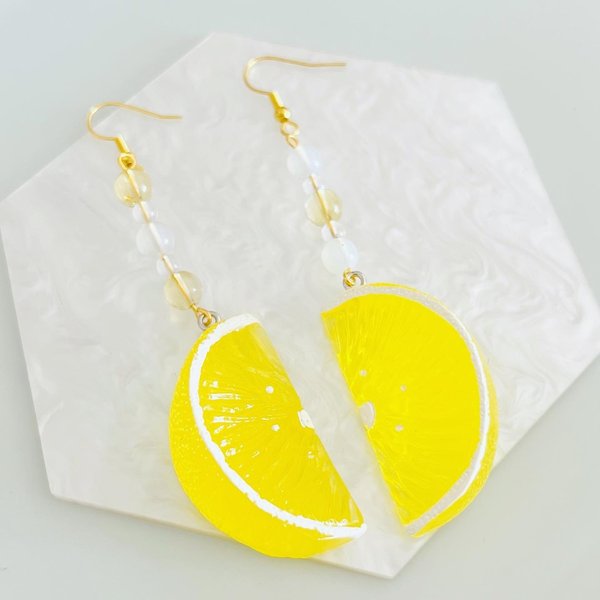 天然石 *fresh! fresh!! fresh!!!* 🍋 シトリン レモン 果物 ピアス 