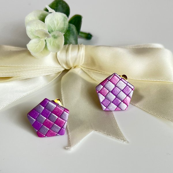 五角形のモザイクイヤリング・紫×ピンク
