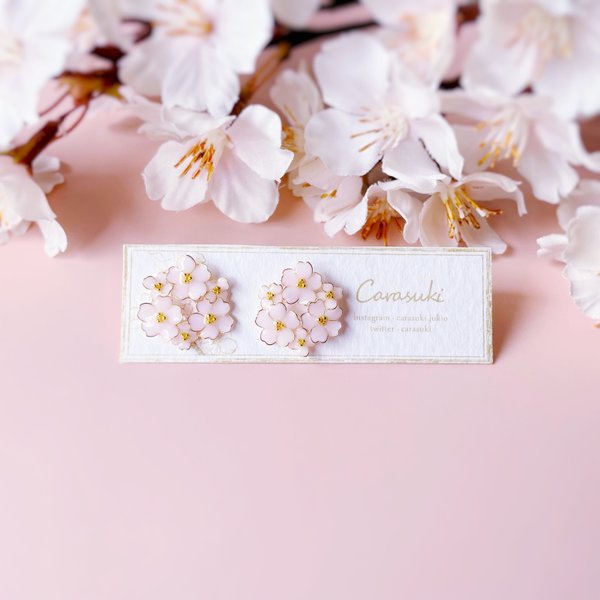 ｟春限定｠桜色の空　ピアス・イヤリング