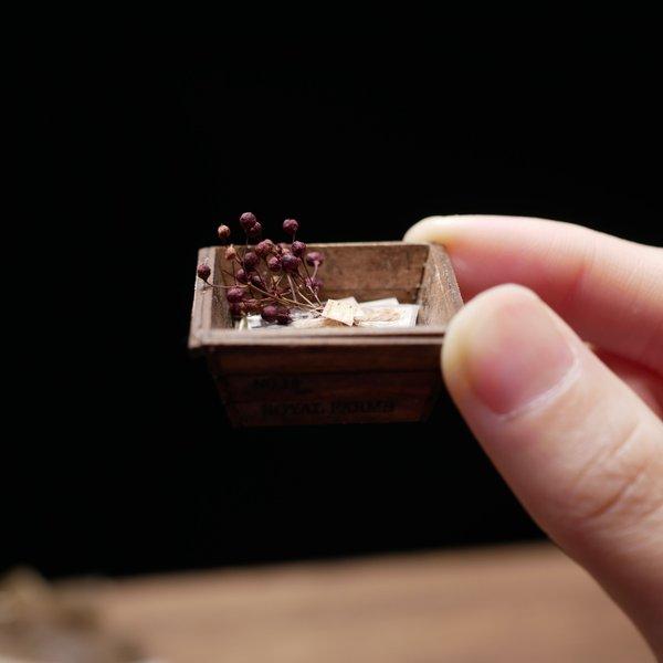 ミニチュア　ドールハウス　手作りキット　miniature dollhouse kit　木箱7　L020
