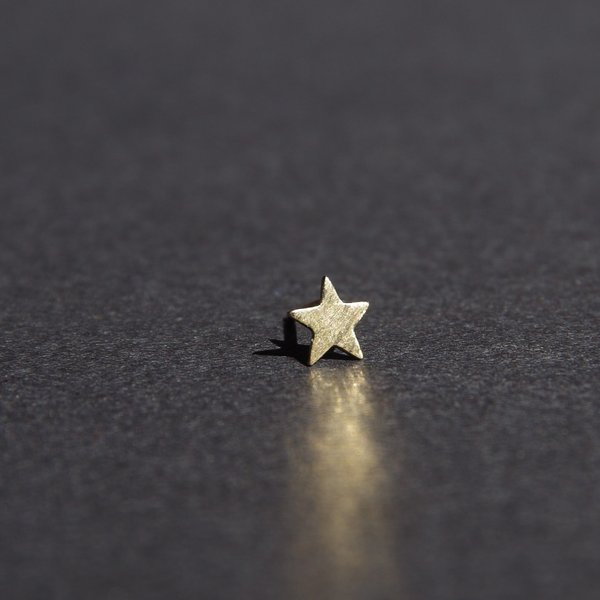  K18 star 1/2 pierce