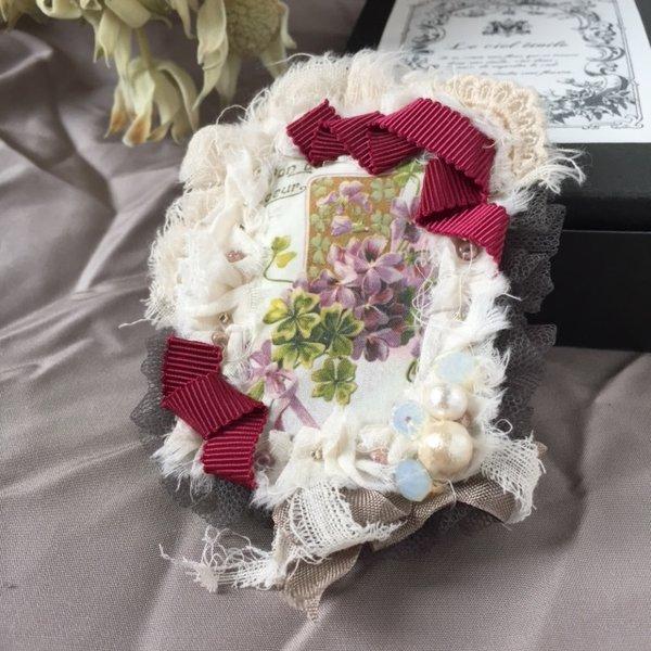 Flower deco brooch（クローバー）