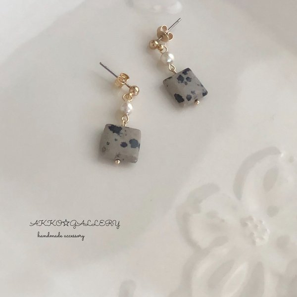 ☆Dalmatian squareピアス／イヤリング☆秋色