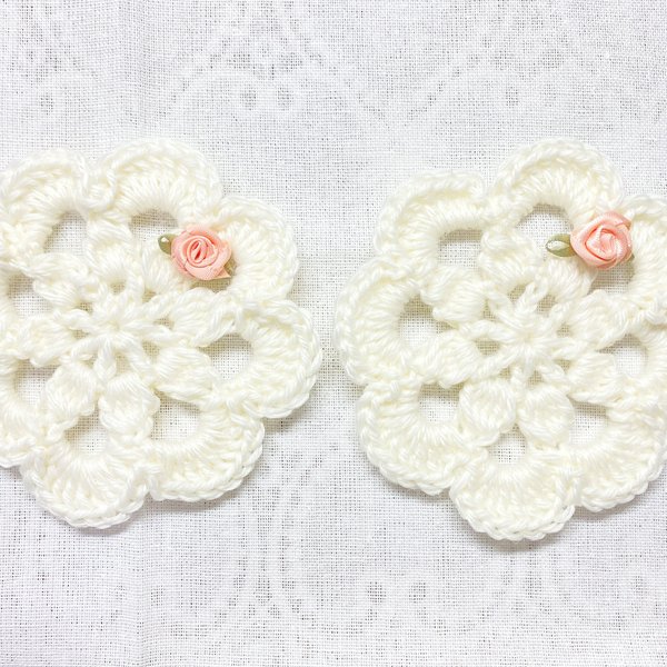 手編みのお花のコースター2枚セット