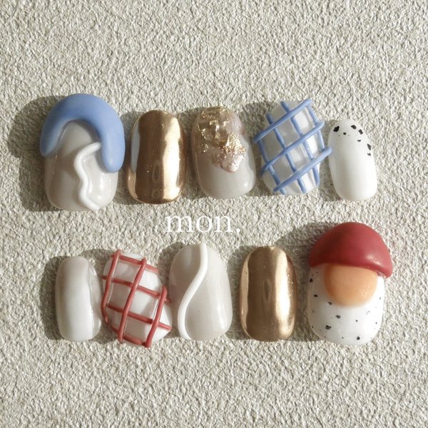 32 mon.nail tip