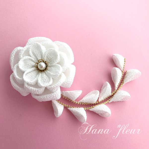 八重の花❁浴衣 着物 つまみ細工 髪飾り❁ 白(ホワイト)