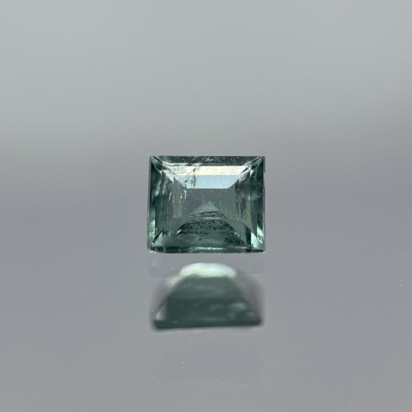 トルマリン ルース 0.49ct / 5.07×4.44×2.59mm [tr-hm63]