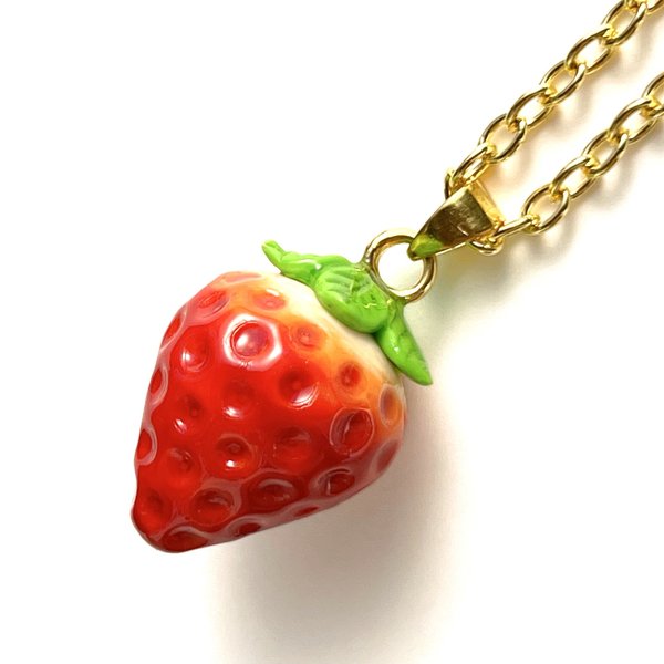 採れたていちごペンダント🍓(Lサイズ)《strawberry pendant》《strawberry necklace》