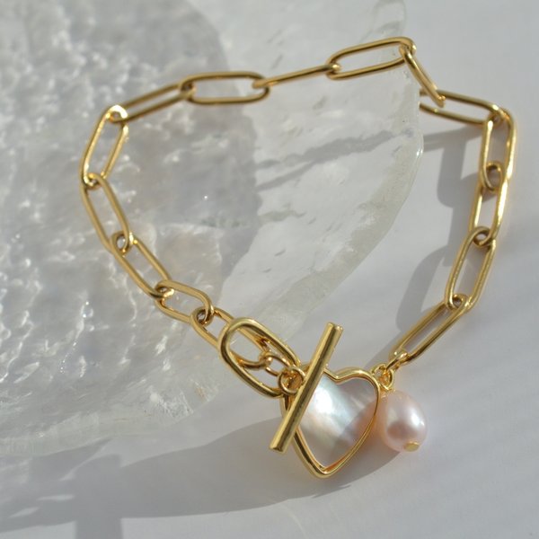 shell heart bracelet 