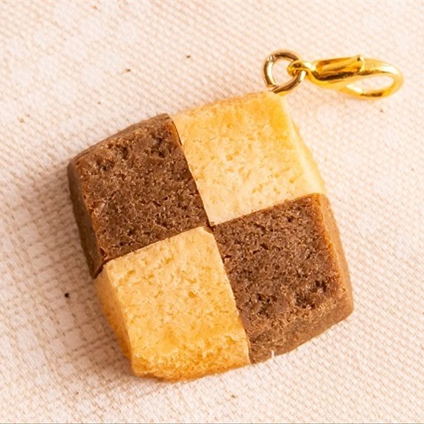 食品サンプル　マスク　チャーム　クッキー市松模様　ハンドメイド　ジッパーチャーム　　