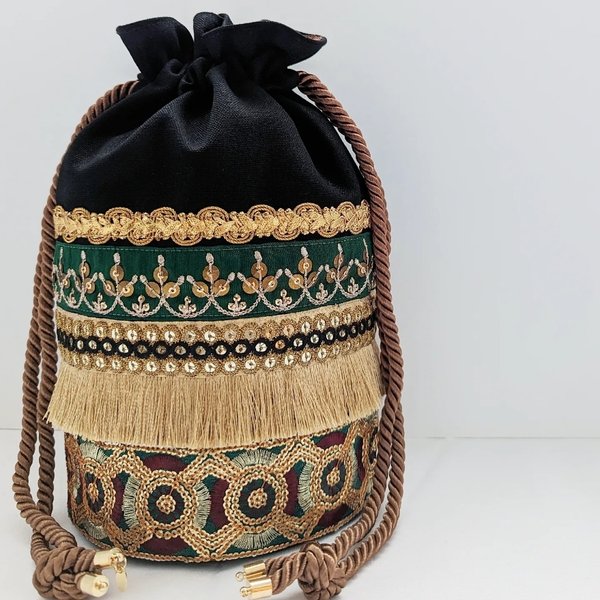 【Bag like an accessory…matching design】