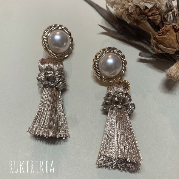 RUKIRIRIA #433 パール×タッセルピアス  大ぶりピアス 大ぶりイヤリング 