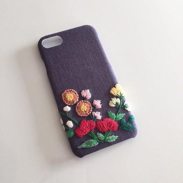 (再販)刺繍の花柄 iPhoneケース No.8