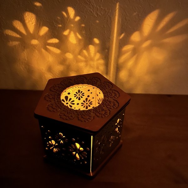 【木製 癒しのテーブルライト】　照明　インテリア　ランプ