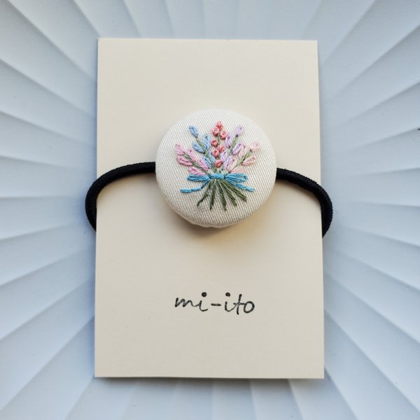 刺繍ヘアゴム🌷　no.1433 　くるみボタン　💛送料無料💛　