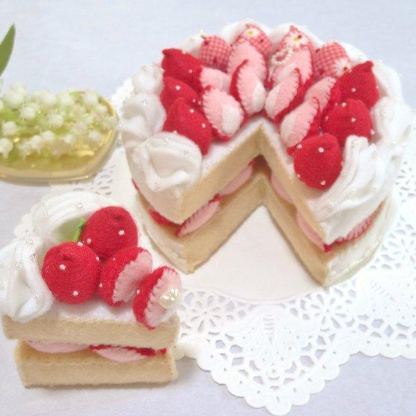 （新作）苺のデコレーションケーキ