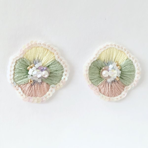 pastel pansy - green