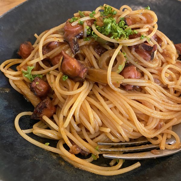 タコとセロリのトマト煮パスタソース