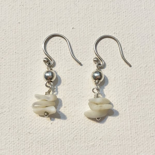 White Shell ピアス