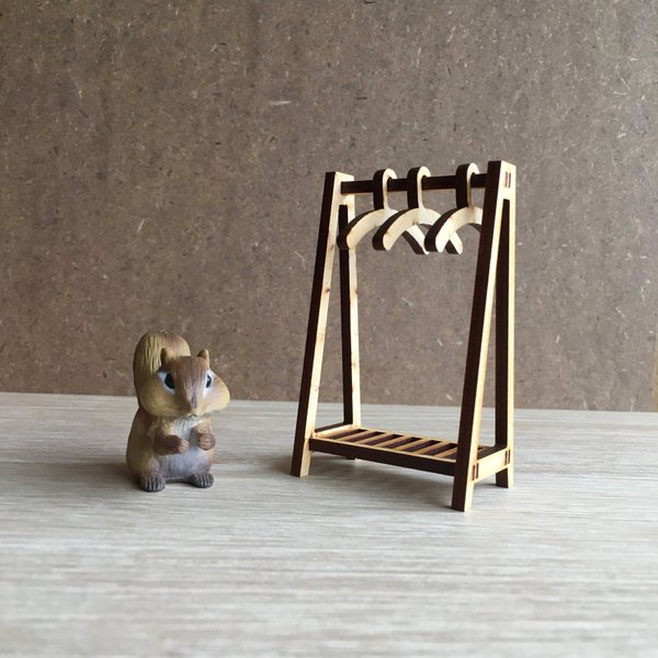 【組立キット】木製「ハンガーラック」 小さな家具屋さんシリーズ