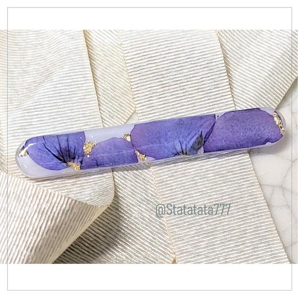 ヘアクリップ：ビオラ（青紫）hair clip using dried flower