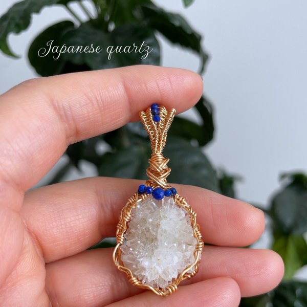 Japanese quartz necklace国産水晶クラスター　ネックレス