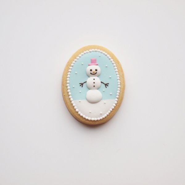 雪だるま　Icing cookie brooch