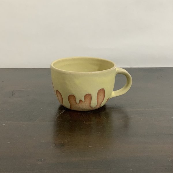 陶器　黄色のとろとろマグカップ