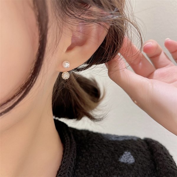 大人の2wayパール✕ビジューキャッチピアス シンプルピアス 結婚式 フォーマル オフィス お呼ばれ 卒園式 卒業式 入園式 入学式