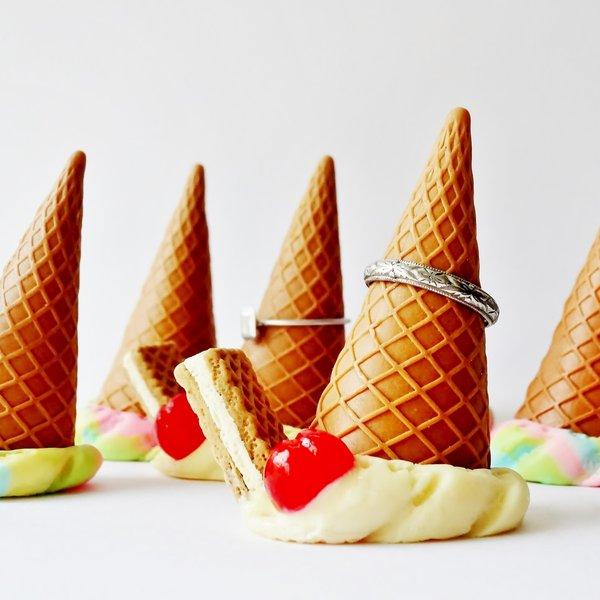 【受注製作】Ice Cream Ring Stand/Vanilla