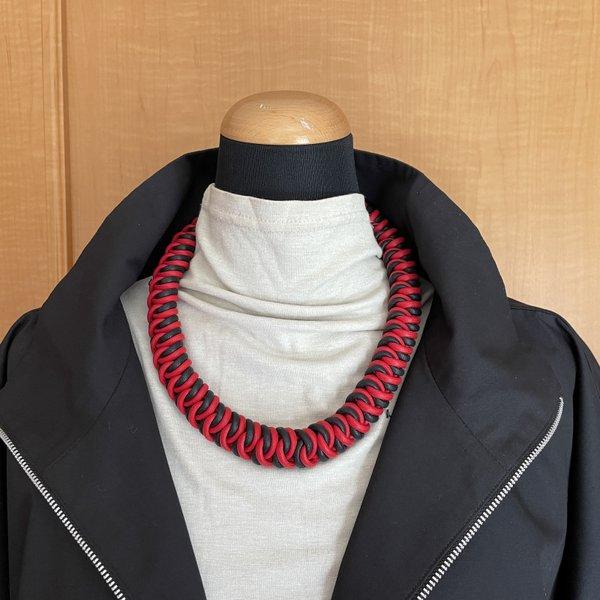 綿100%ロー引きロープNo100　赤と黒のマクラメ編みネック＆チョーカー