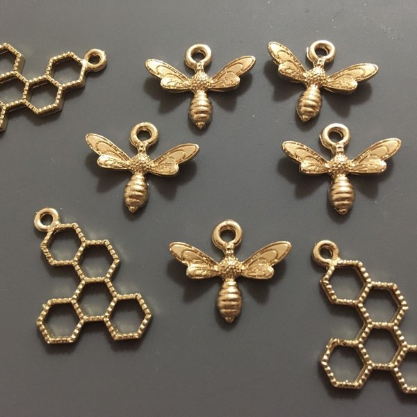 6個 蜂 チャーム A🐝 蜂の巣D セット ハニカム BEE