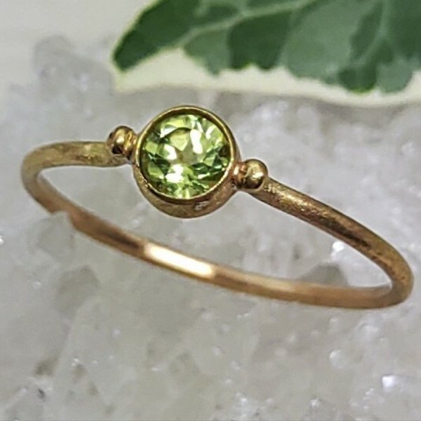 peridot＊brass ring