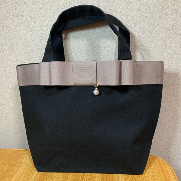 リボン トートバッグのハンドメイド 手作り通販 Minne 日本最大級のハンドメイドサイト リボン トートバッグのハンドメイド 手作り通販 Minne 日本最大級のハンドメイドサイト