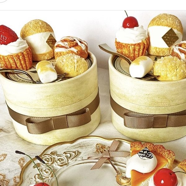 カップケーキとスイーツのデザートbox