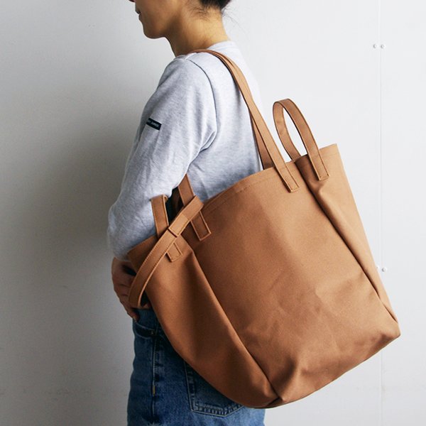 DROP SHOULDER TOTE BAG（モカ/ベージュ）