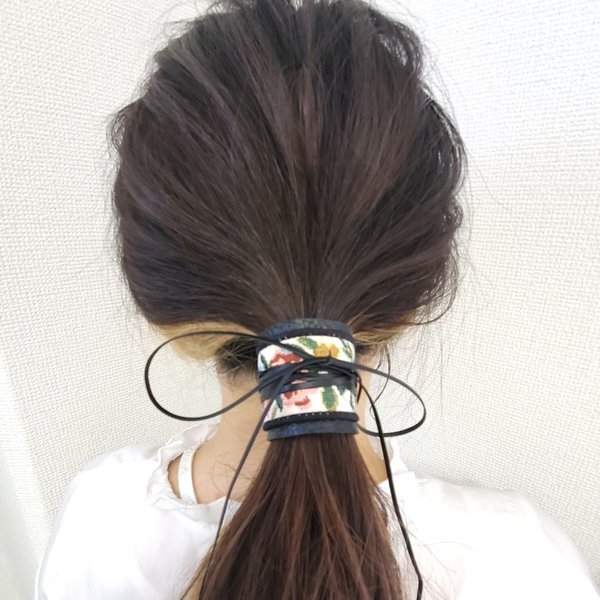 ✴︎フェイクレザーとゴブランのヘアカフス✴︎