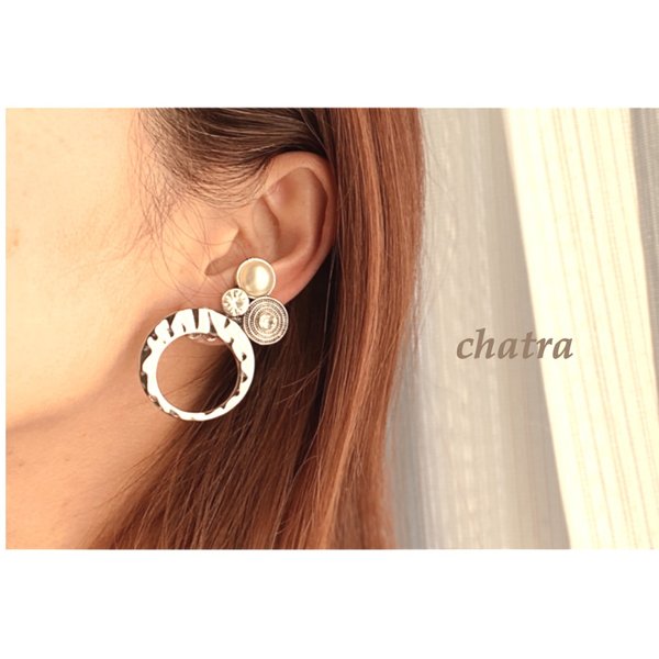 新作♡ silver circle moon earring