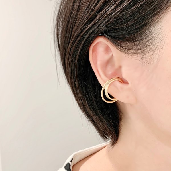 Crescent moon earcuff（ゴールド）