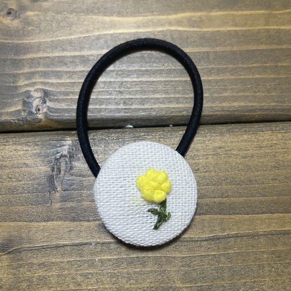 刺繍ヘアゴム