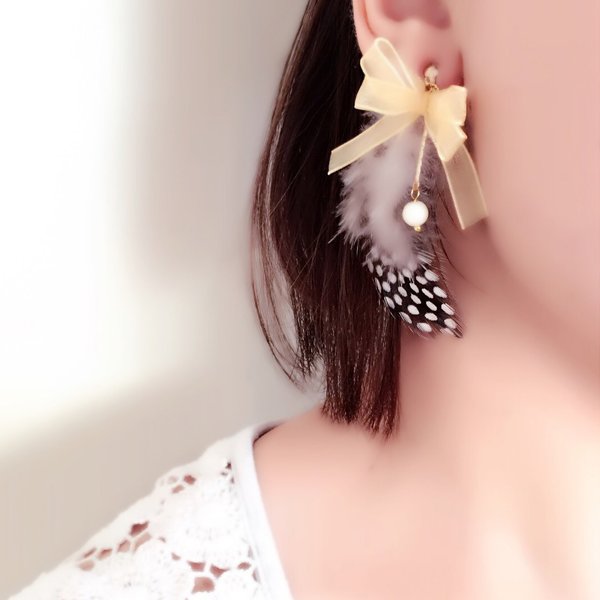 New✴︎polka dots feather+bows ピアス/イアリング ✴︎