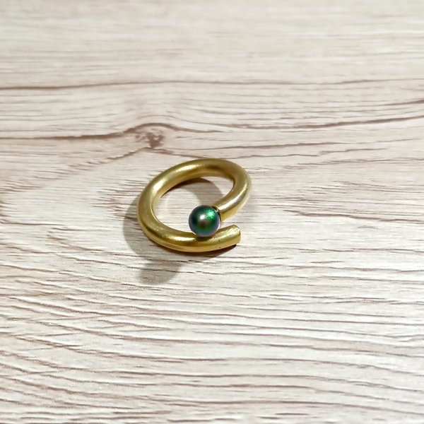 Brass Open Ring w/Crystal Pearl（リングサイズ15号）