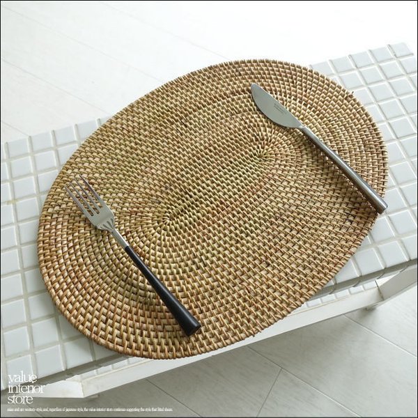 ラタンランチョンマットDAEN/N 手編みマット 敷物 テーブルウェア 籐 キッチン雑貨 ナチュラル ハンドメイド 自然素材