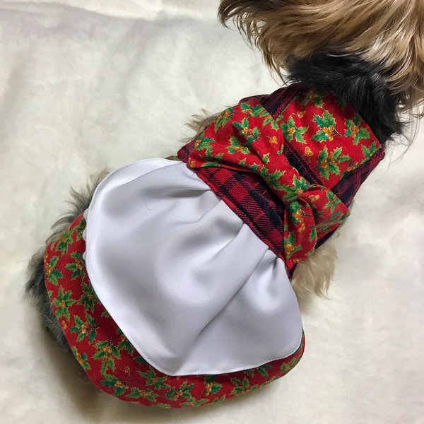 ⛄️クリスマスの犬服🌟柊のエプロンワンピース🌟オーダーメイドで⛄️