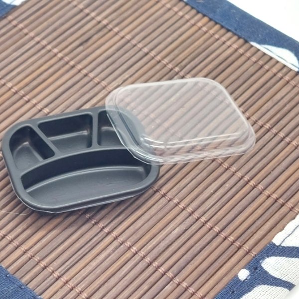 2個 約31×25mm EP16　ミニチュア弁当　フードパック　ミニチュア食器