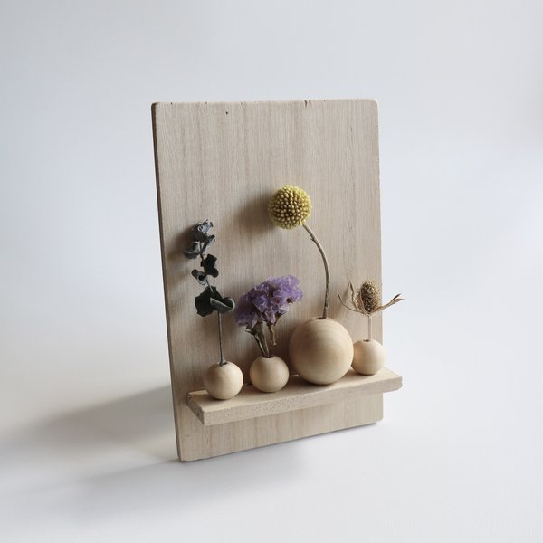 dried flower vase A