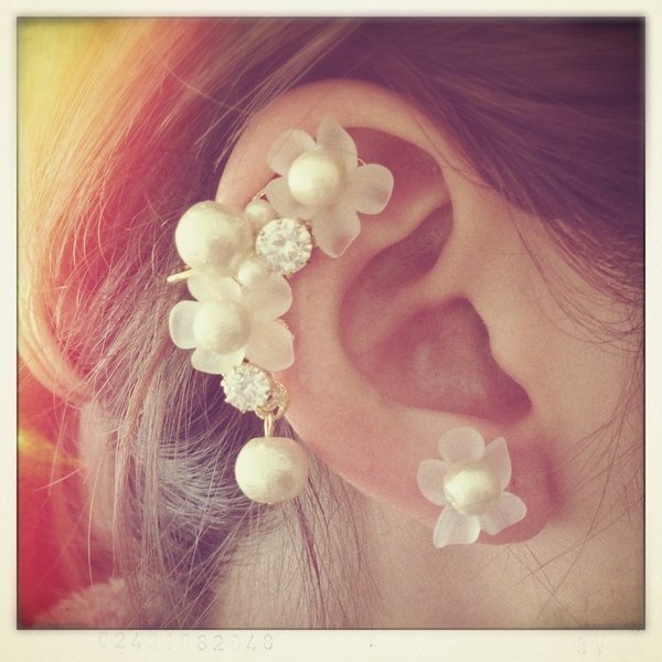 [送料無料] flower shower earcuff and pierce set