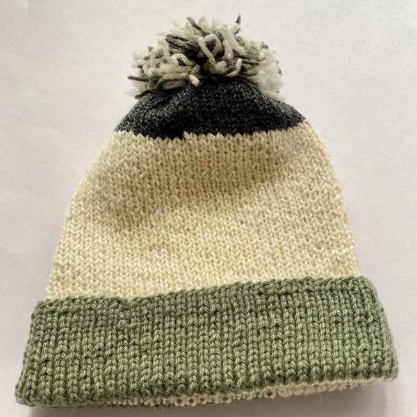 手編み ボンボン帽子 3色