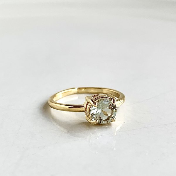 グリーンアメジストのリング　Minette☆ RING054   ❤︎  天然石  ❤︎  フリーサイズ 指輪