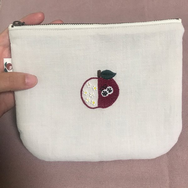 刺繍フラットポーチ＊サイズ&仕様確認ページ